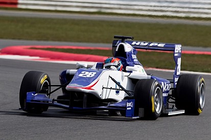 Korjus claims maiden pole in Silverstone