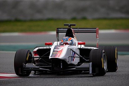 Home hero Harvey victorious in Silverstone Race 1
