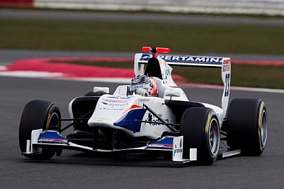 Venturini victorious in Silverstone Race 2
