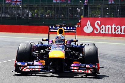 Vettel ignores mind games and July 'curse'