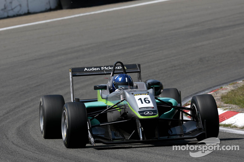 Damon Hill's son quits motor racing