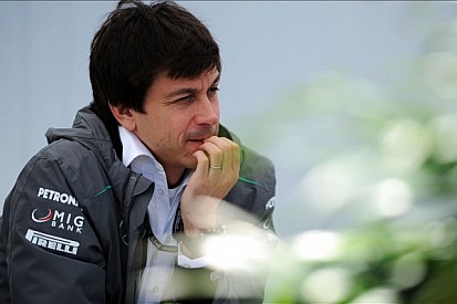 Mercedes' Wolff 'secretly recorded' amid F1 war - report