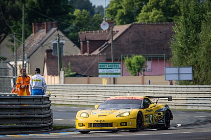 Magnussen/Garcia hit Canada in second place in GT title