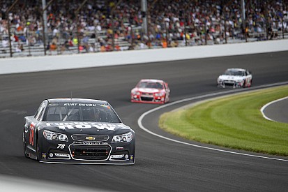 Kurt Busch finishes 14th in Brickyard 400