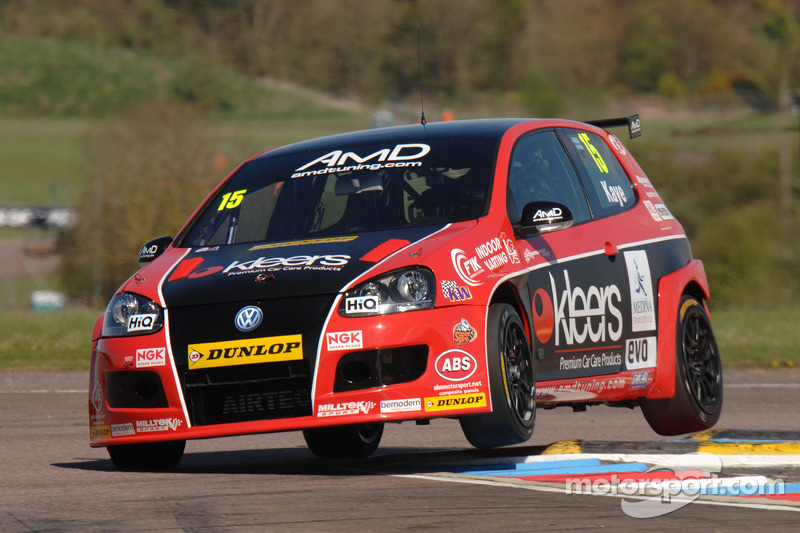 Encouraging signs for AmDTuning.com on challenging weekend at Snetterton