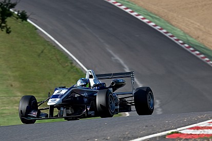 King inches closer to the crown as he steals the initiative in Brands tussle