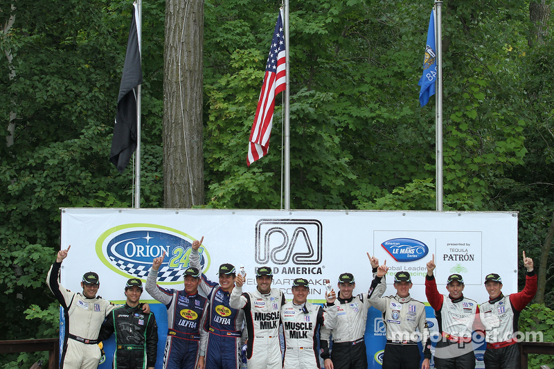 Flying Lizard completes with podium season 6th Round at Road America