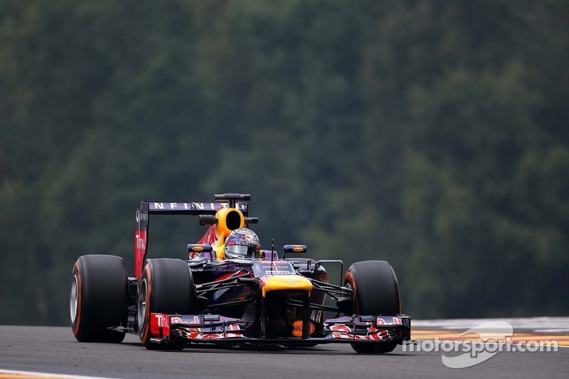 Vettel leads Red Bull 1-2 on Friday practice in Belgium