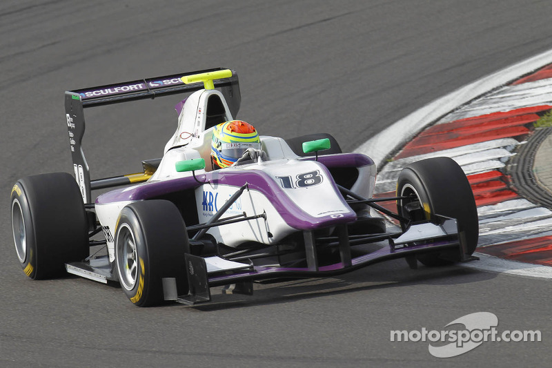 Sims dominates Race 2 in Spa-Francorchamps