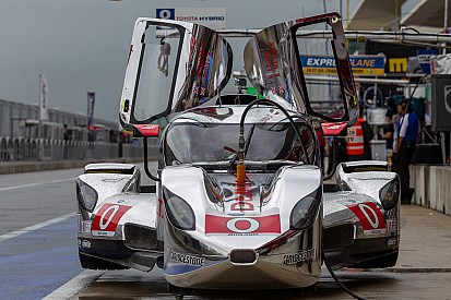 DeltaWing coupe leads morning practice at Texas