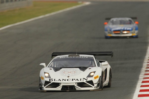 Lamborghini Blancpain Reiter grab dramatic pole at Circuito de Navarra