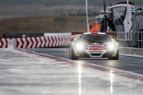 Loeb and Parente take wet qualifying race win