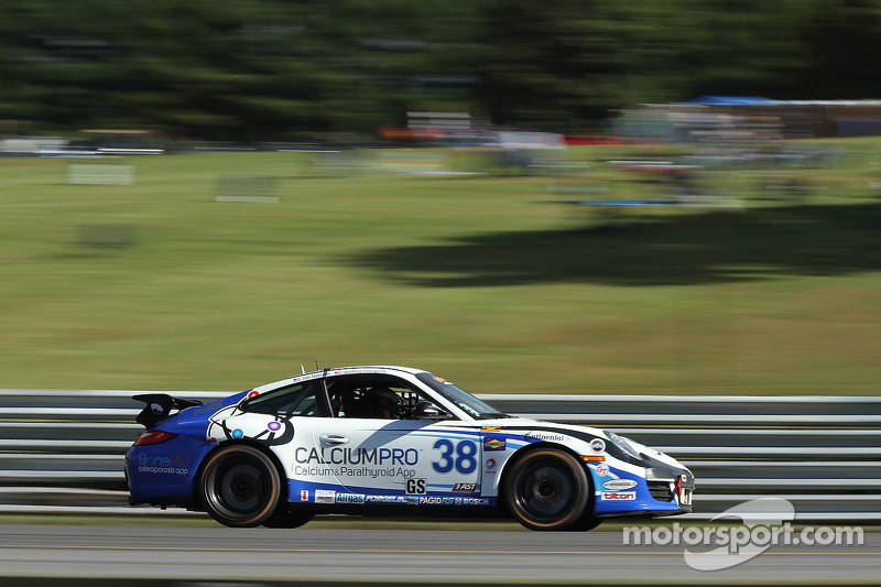 Pumpelly brings home podium and GX Championship for BGB Motorsports