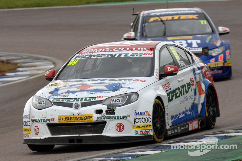 Jason Plato, MG KX Momentum Racing