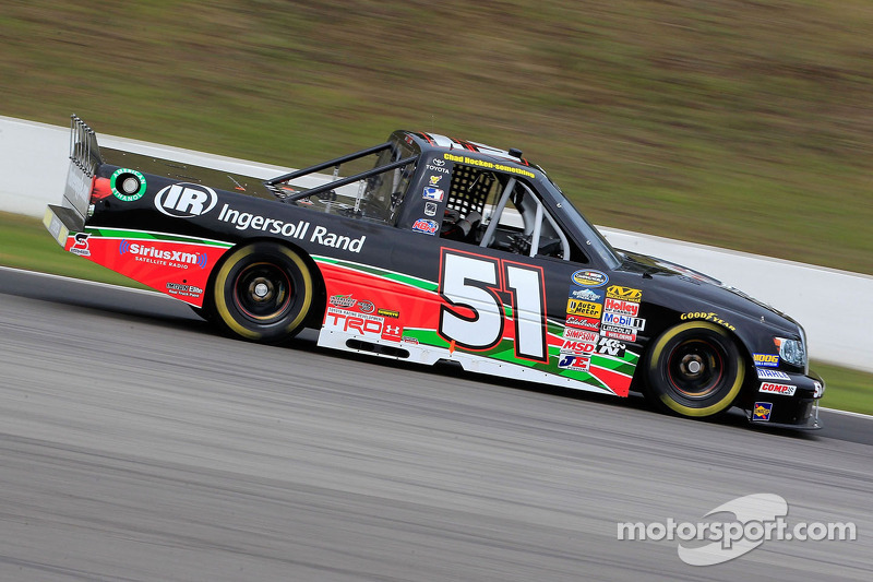Hackenbracht recovers from a late race spin to finish 17th in Sin City