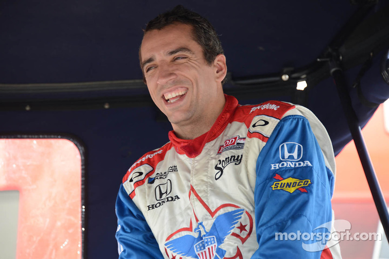 Wilson leads opening day of practice at Houston