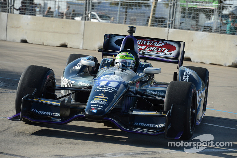 Simona De Silvestro earns her first podium in Houston on Saturday