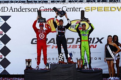 Power wins race 2 at Houston