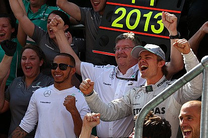 Mercedes denies Brawn's team exit decided