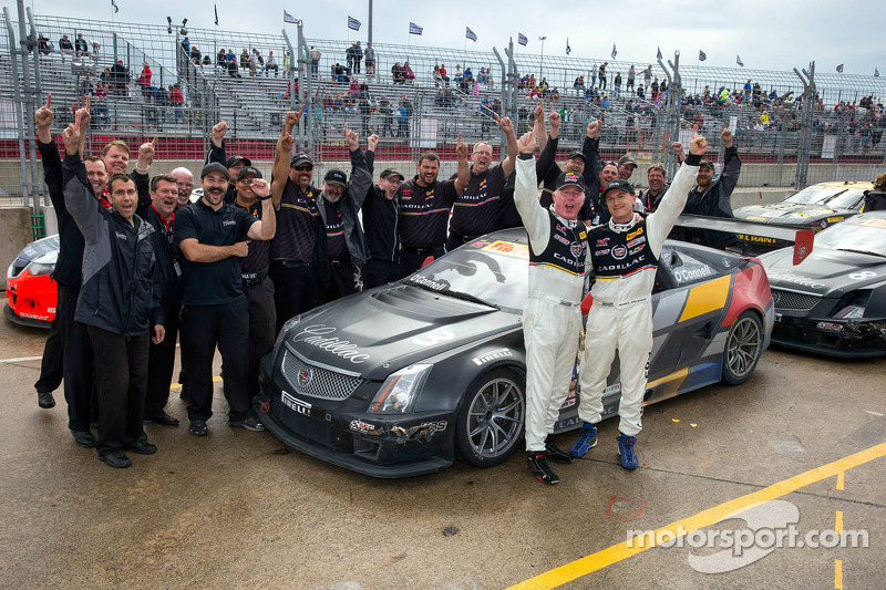 O'Connell and Aschenbach win at Houston, claim Drivers' Championships