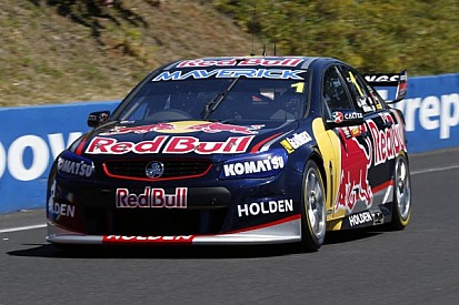 Whincup takes his first Bathurst 1000 pole