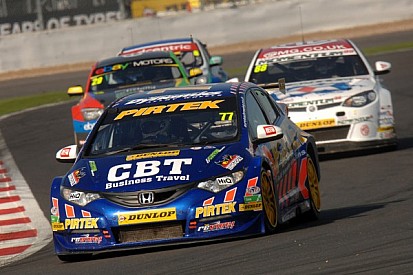Series set for dramatic finale after Brands Hatch race 2