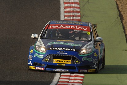 Airwaves Racing show true grit after free practice shunt