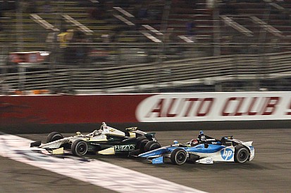 Ed Carpenter nearly wins back-to-back MAVTV 500 titles Saturday