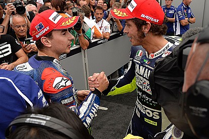 Lorenzo scores 50th Grand Prix victory in Phillip Island thriller