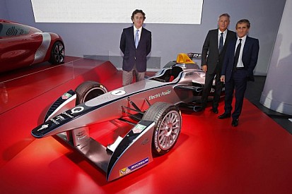 Alain Prost teams up with Jean-Paul Driot for FIA Formula E Championship