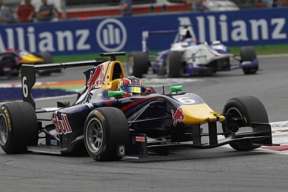Kvyat sets the pace in Free Practice at Abu Dhabi