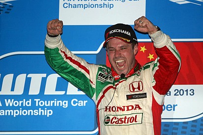 Tiago Monteiro takes brilliant victory in China