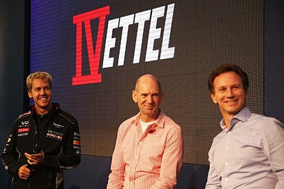Vettel makes triumphant return to Milton Keynes