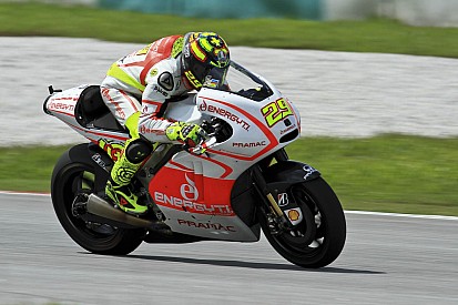Andrea Iannone concludes first day of 2014 season