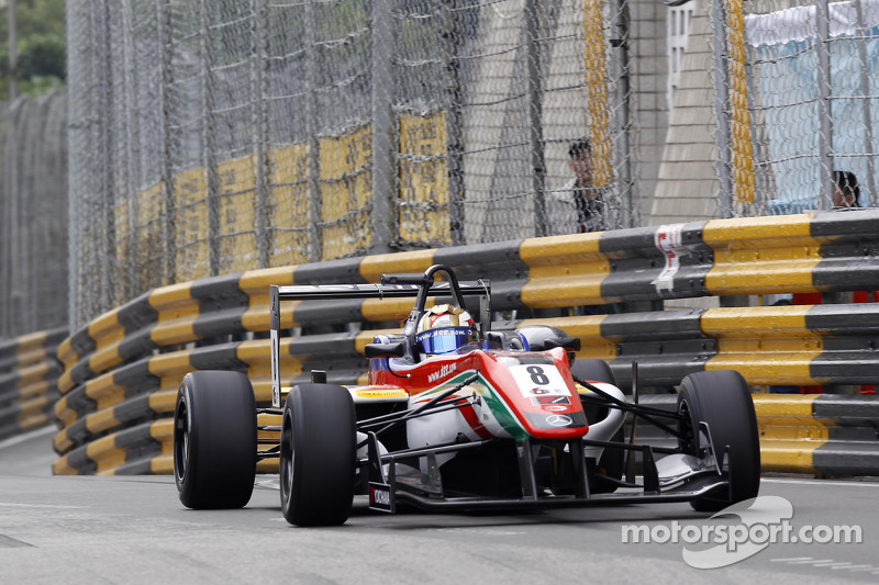 Marciello claims pole for Macau Grand Prix Saturday race