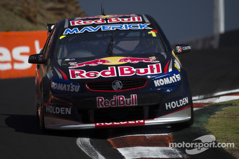 Whincup holds off contenders for win at Phillip Island
