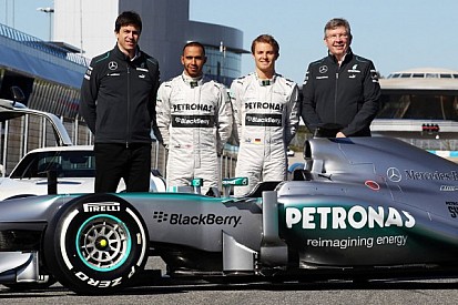 Mercedes AMG Petronas announces senior management transition for 2014 season