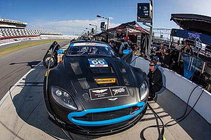 Al Carter to drive the TRG-Aston Martin V12 Vantage GT3 on full 2014 championship