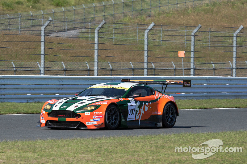 3 Hours of Sepang: Craft Racing moved from 2nd overall in FP1 to 1st overall in FP2