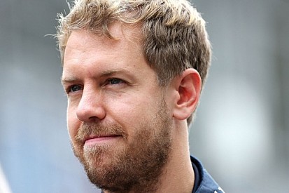 World champion Vettel to become father