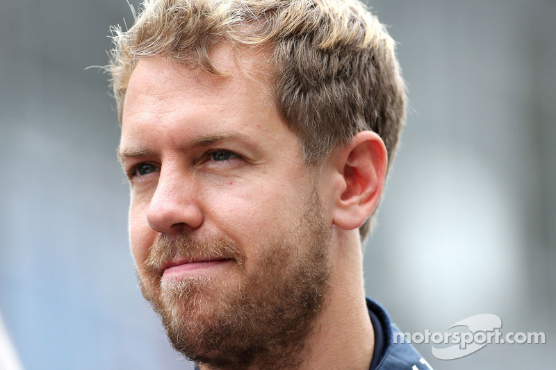 World champion Vettel to become father