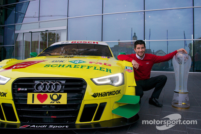 2013 champion Mike Rockenfeller visits the Audi factory