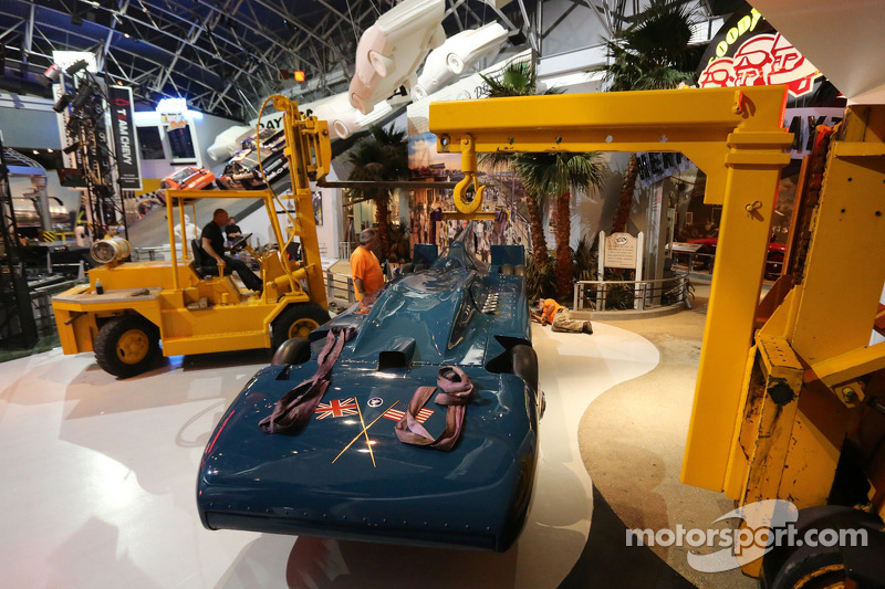 Sir Malcolm Campbell's Bluebird V Back Home at <b>Daytona</b> ...