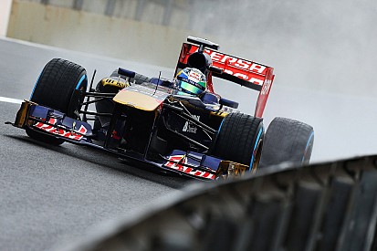 Philosophy tweak helps Vergne stay at Toro Rosso