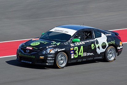 Derek Jones join Skullcandy Team Nissan