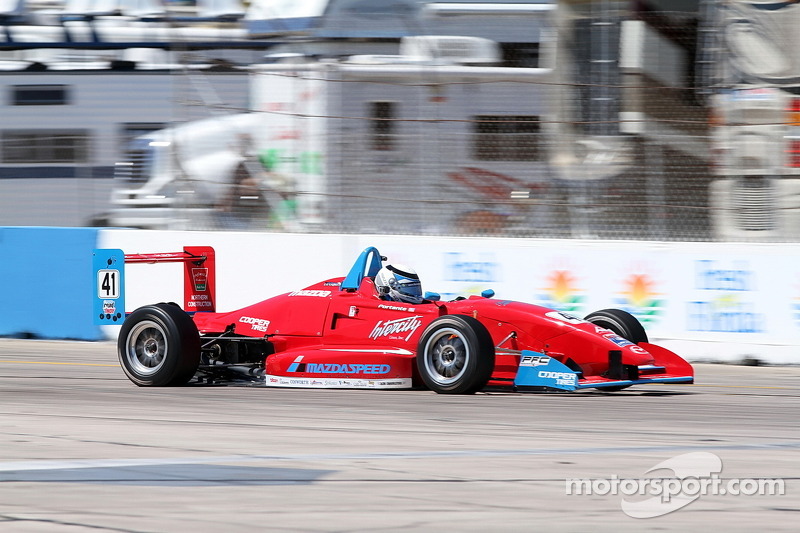 Portante and Dayson to race with ArmsUp Motorsports in 2014