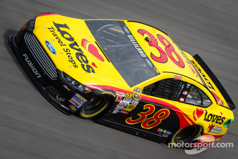 Love's Travel Stops expands partnership with Front Row Motorsports
