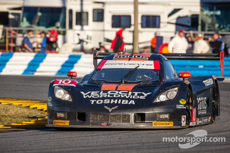 Corvette DPs 1-2-3 with under six hours to go at Daytona
