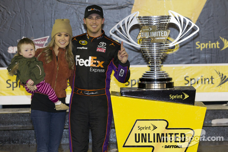 Hoorahs and Wazzups: A full moon over Daytona - Unlimited