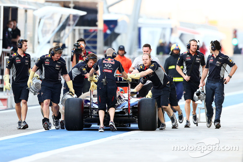 No 'quick fix' to Red Bull crisis - Vettel